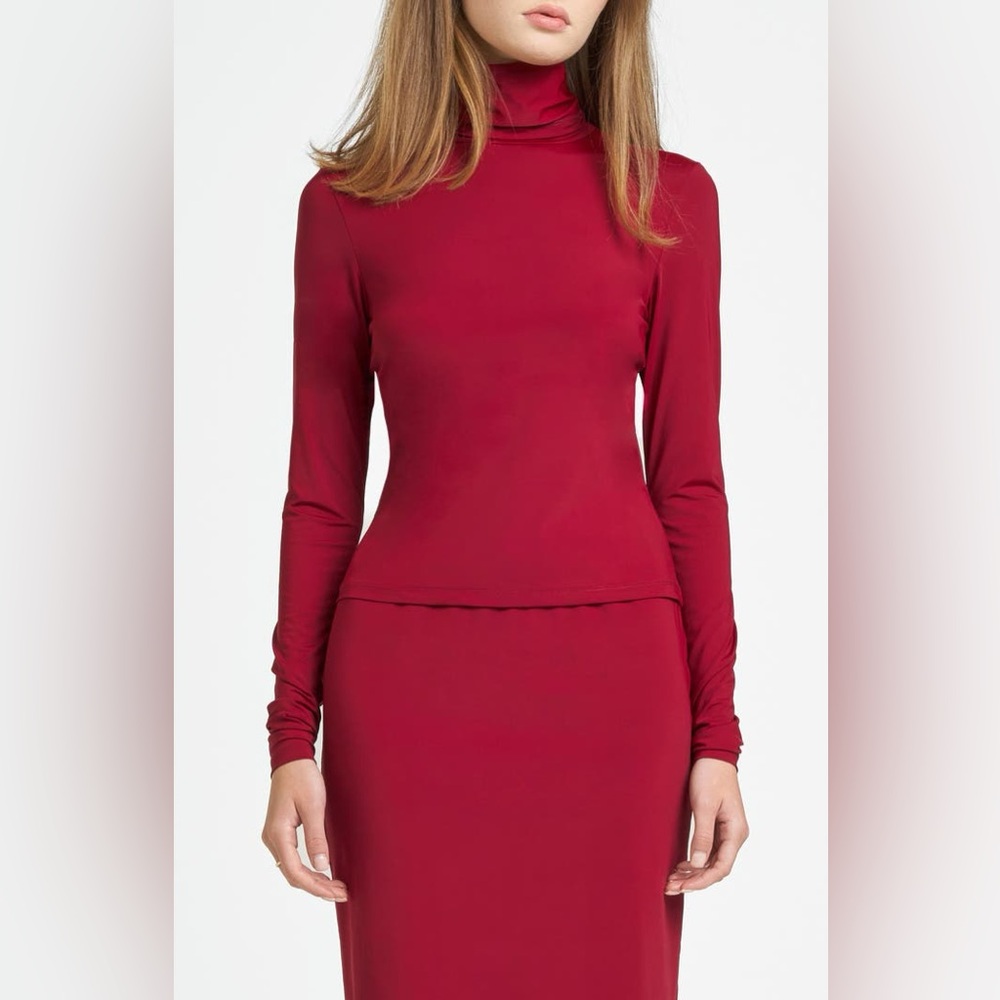 NWT WAYF x CHÉRIE MADELEINE Francoise Turtleneck Top